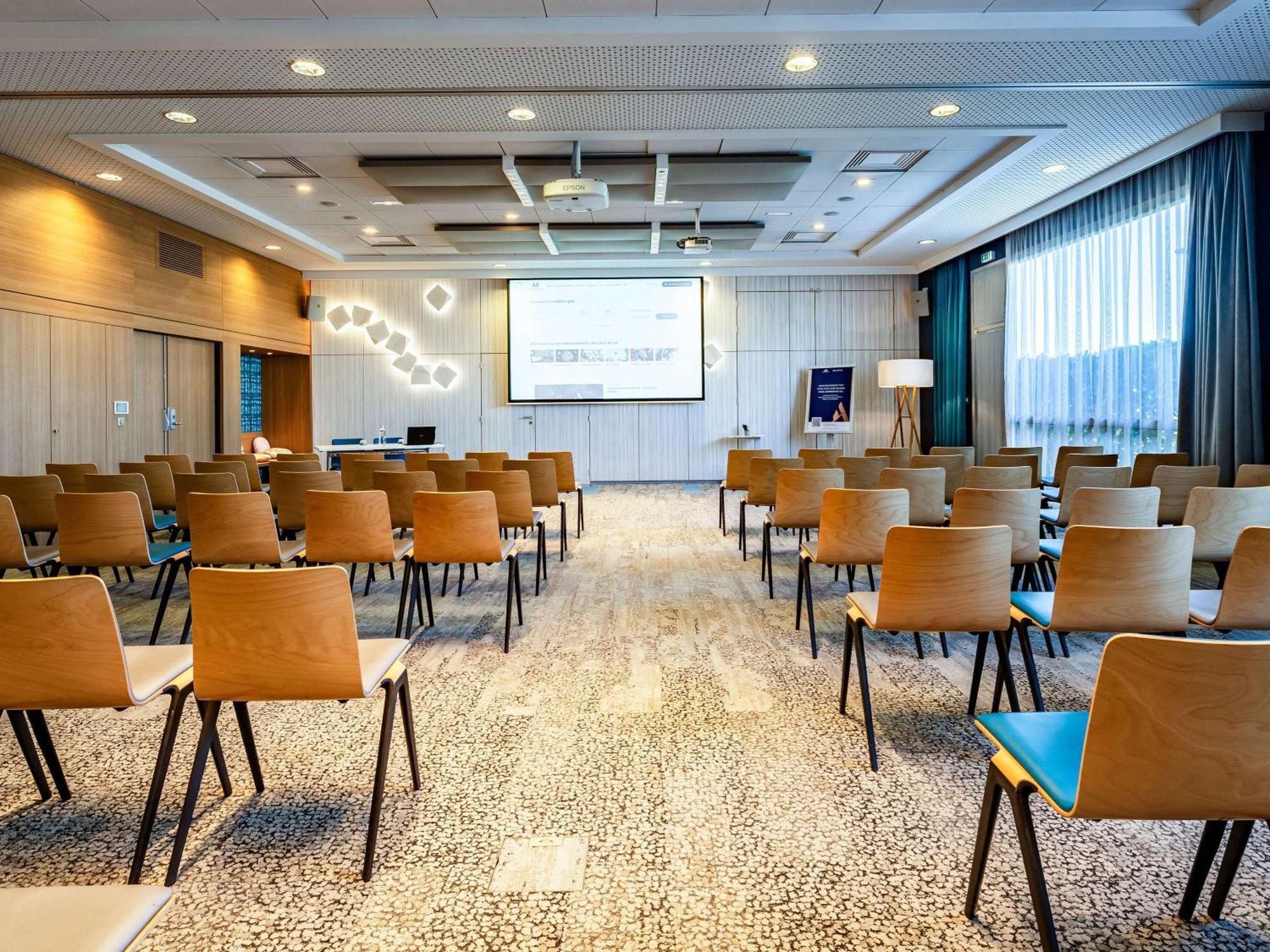 Novotel Reims Tinqueux Exteriör bild