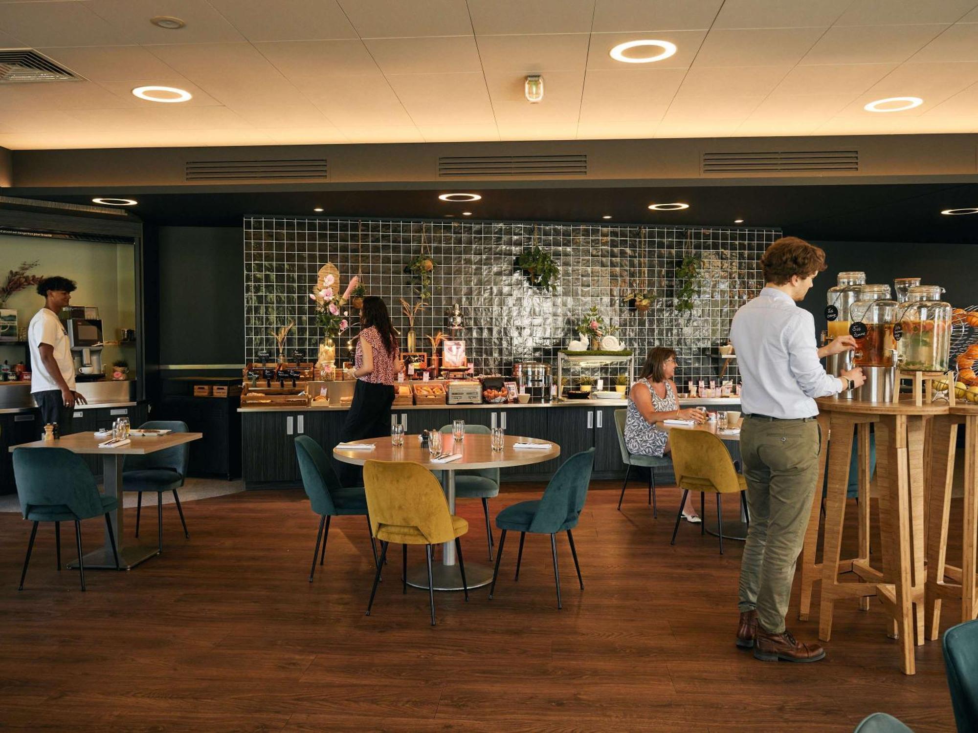 Novotel Reims Tinqueux Exteriör bild